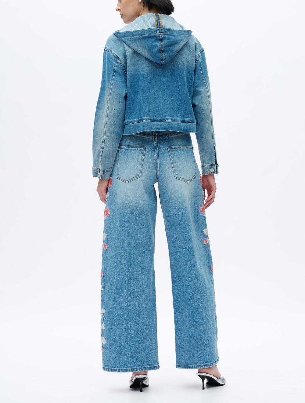 Bayeas Light Blue Barrel Jeans with Pink Rose Embroidery - Picture 5 of 11